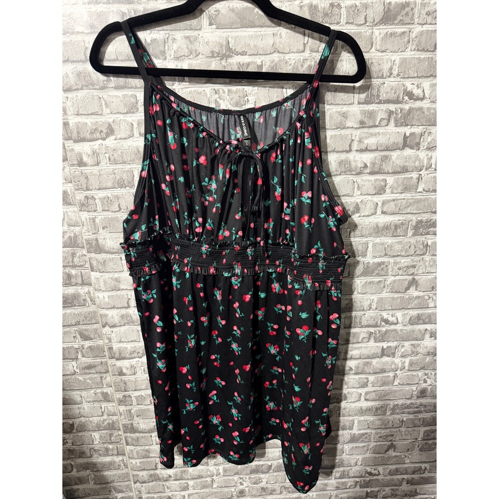 Torrid Curve Black Cherry Print Smocked Empire Waist Cami Top Size 4 Plus Size